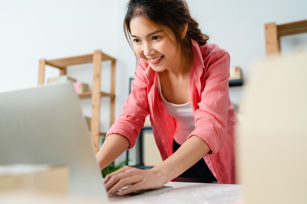 6 Reasons to Why You Must Active on Your Social Media